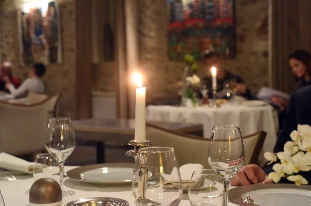 Tafel dekken als een pro: 5 basisregels die altijd werken